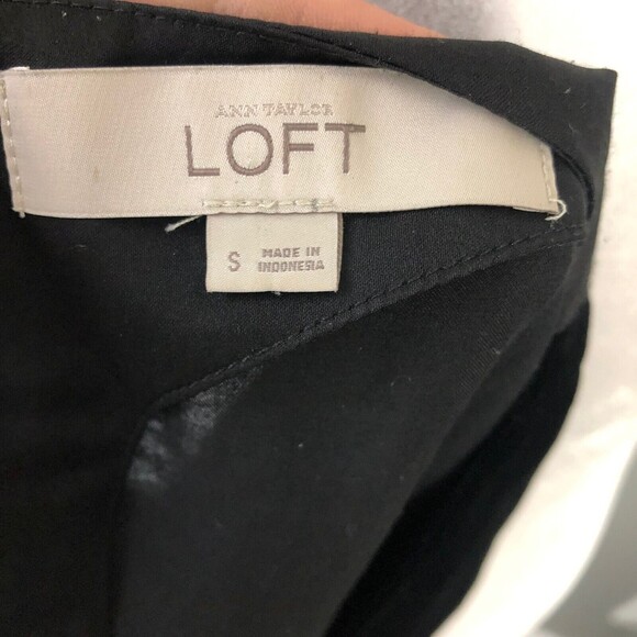 Ann Taylor Loft Womens Black Velour Blouse Short Sleeve Sz Small Holiday Party - Picture 6 of 7